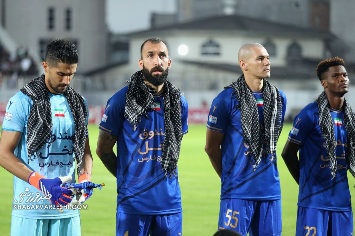 متاسفانه پرسپولیس از استقلال سرحالتر است/ این تیم باید در هر بازی با ۴ گل برنده شود/ این دربی سرنوشت خیلی مسائل را روشن میکند