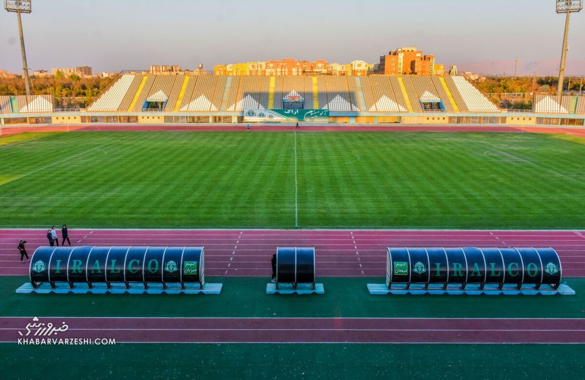 فینال در زمین خراب اراک به سود ملوان و ضرر استقلال است