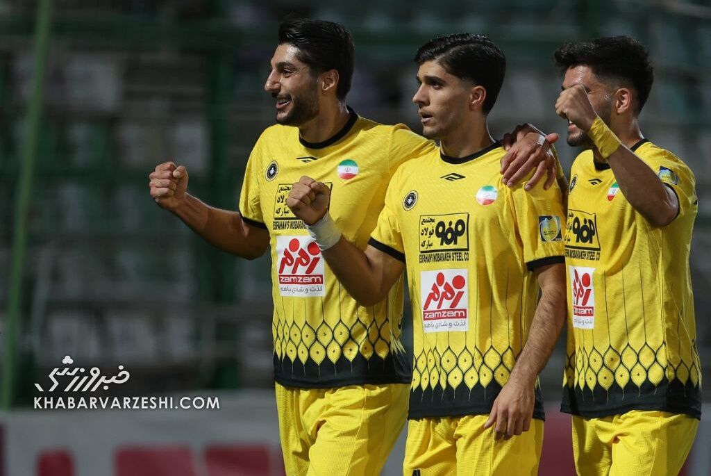 جدول| صدرنشینی سپاهان در پایان هفته پنجم/ استقلال در رده نهم قرار گرفت! جدول| صدرنشینی سپاهان در پایان هفته پنجم/ استقلال در رده نهم قرار گرفت!