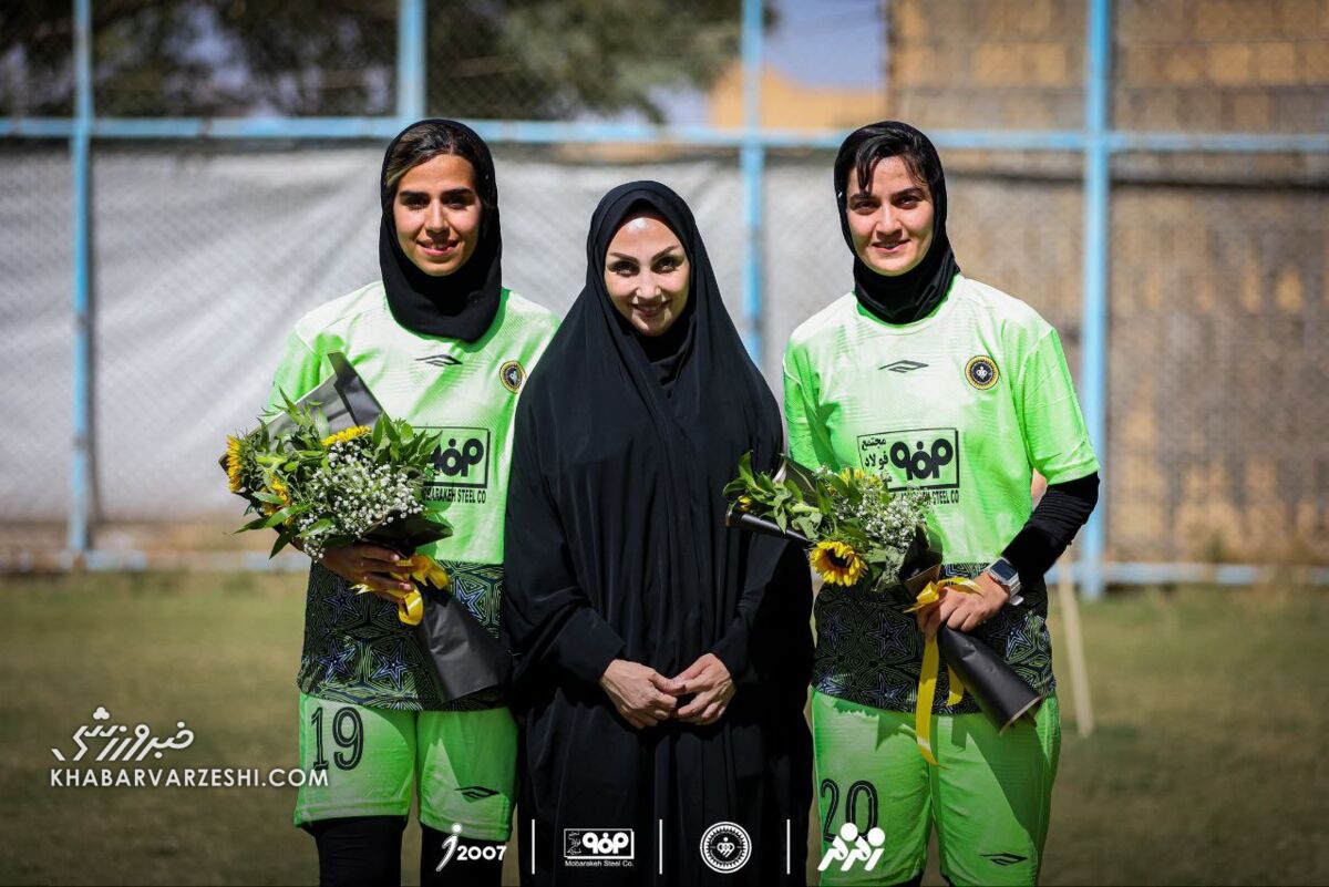 عکس| استقبال ویژه سپاهانیها از دو لژیونر حاضر در لیگ قهرمانان اروپا