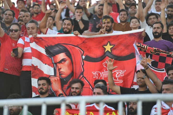 هواداران پرسپولیس؛ استقلال - پرسپولیس (دربی تهران)