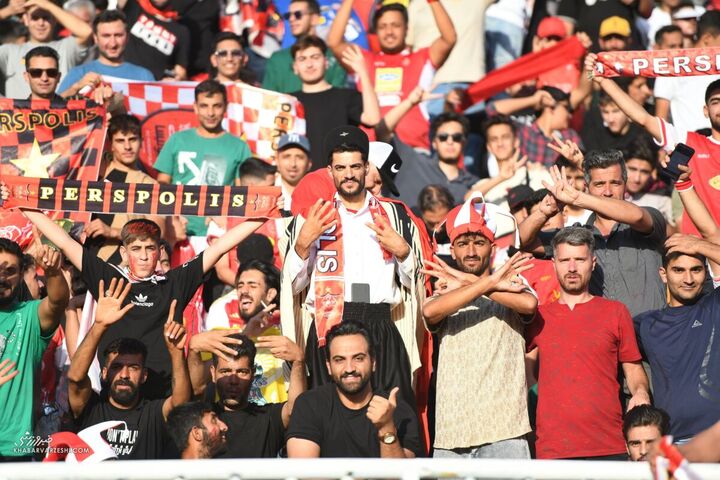 هواداران پرسپولیس؛ استقلال - پرسپولیس (دربی تهران)