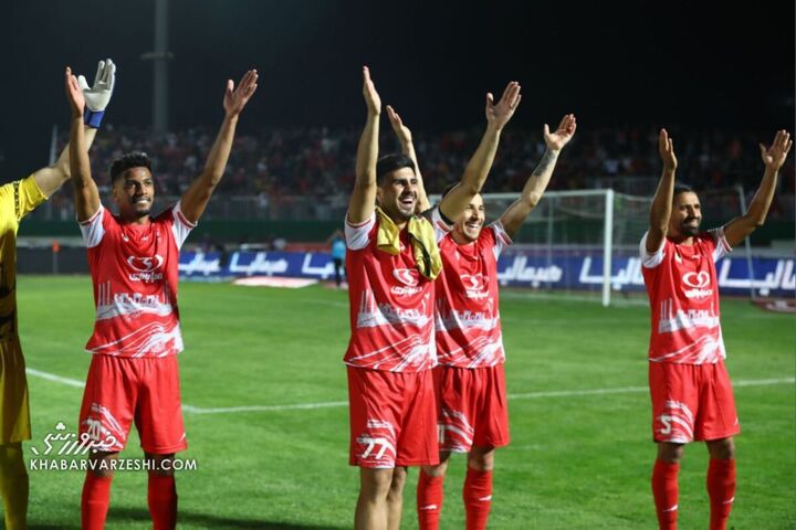 شادی بازیکنان پرسپولیس؛ استقلال - پرسپولیس (دربی تهران)