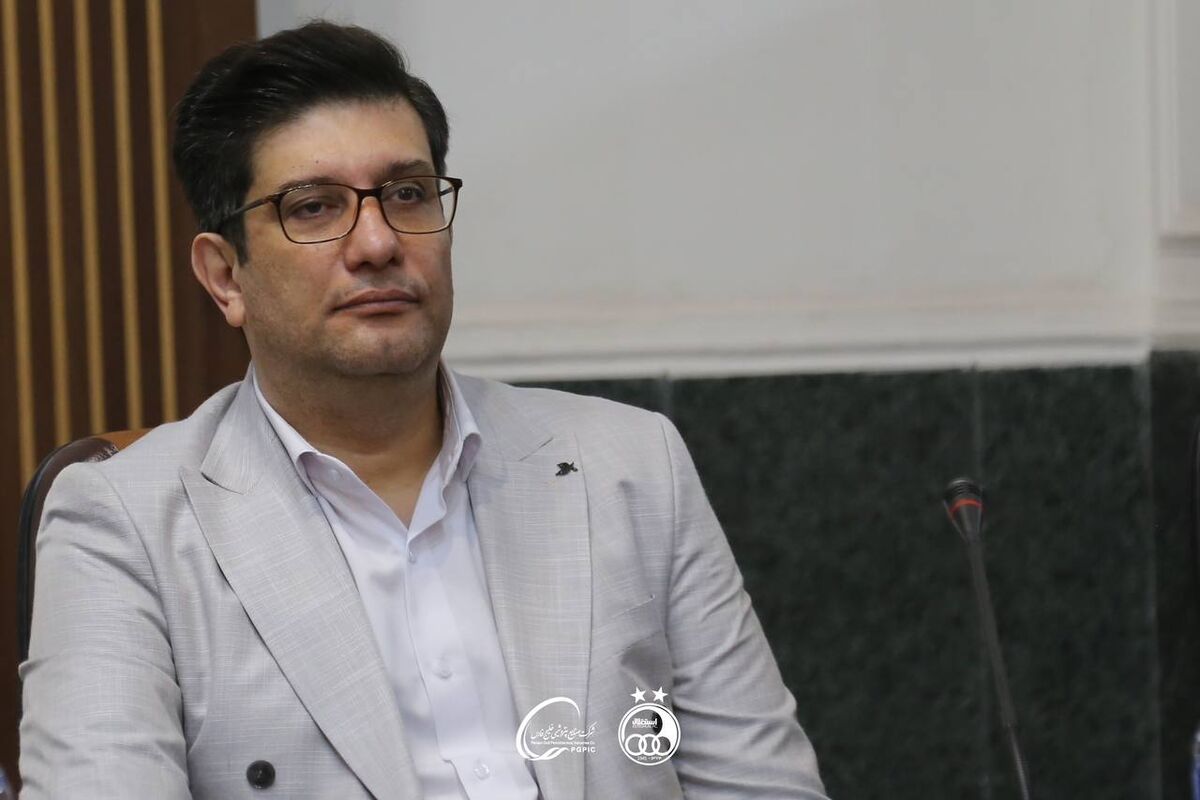 مدیرعامل سابق استقلال: من با فاتح تریم توافق کرده بودم، هلدینگ گفت گران است! / اشاره غیرمستقیم فرشید سمیعی به ممنوع الکاری جواد نکونام! مدیرعامل سابق استقلال: من با فاتح تریم توافق کرده بودم، هلدینگ گفت گران است! / اشاره غیرمستقیم فرشید سمیعی به ممنوع الکاری جواد نکونام!