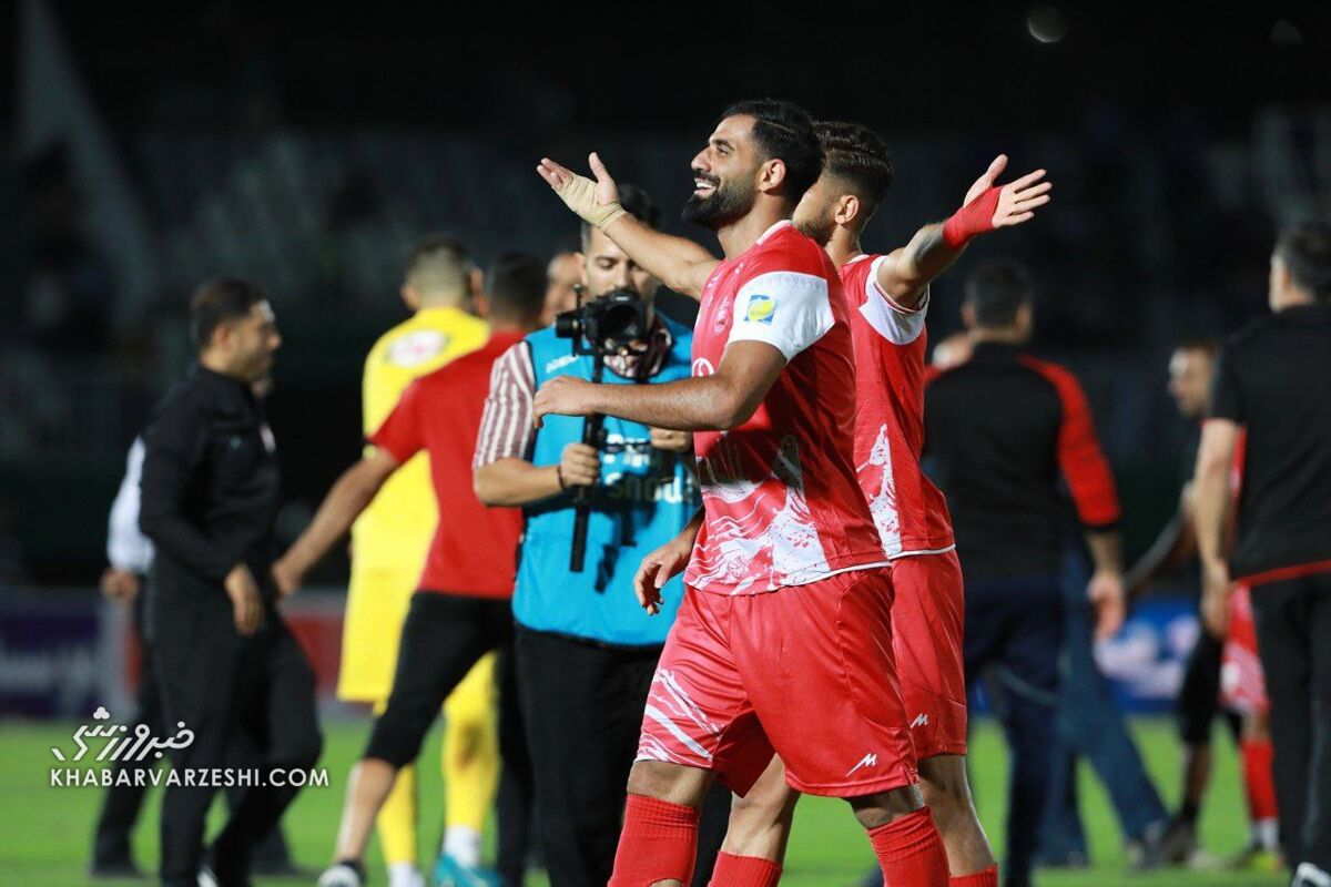 در عمرم استقلال را اینقدر ضعیف و دست و پا بسته ندیده بودم!/ بهترین پنالتیزن ایرانی لیگ برتر مشخص شد/ بازیکن هفته؟ پروین گفت: تو بازیکن روز هم نیستی!