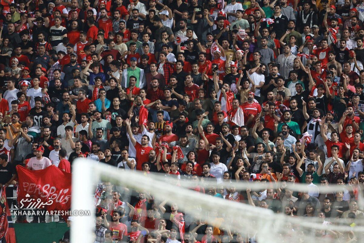 رژه مهاجمان استقلال روی اعصاب هواداران پرسپولیس