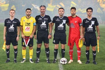 تبریک نایب قهرمان به قهرمان