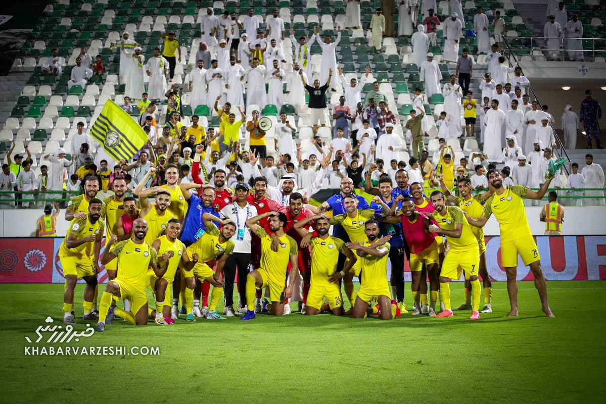 عکس| تقلید دستهجمعی از مهدی قایدی/ مغانلو ژست متفاوت گرفت!