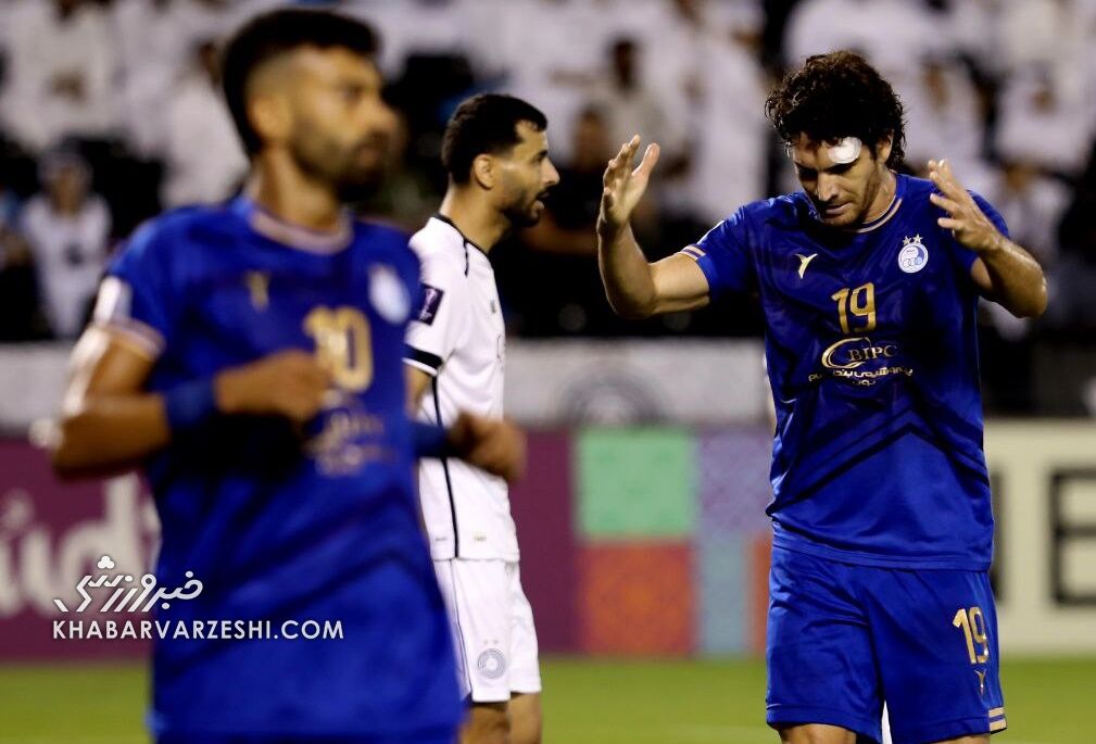 جواب سنگین یک استقلالی متعصب به موسیمانه؛ شاید تو هم مثل آن برزیلیهایی که چند اسم دارند/ بازیکن بیتعصب باید سنگین جریمه شود