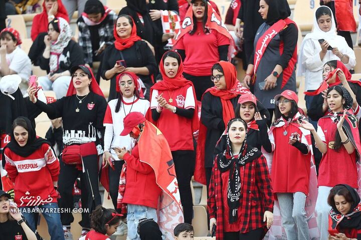 هواداران پرسپولیس؛ پرسپولیس - چادرملو