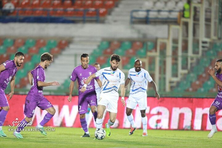 جلالالدین ماشاریپوف؛ هوادار - استقلال