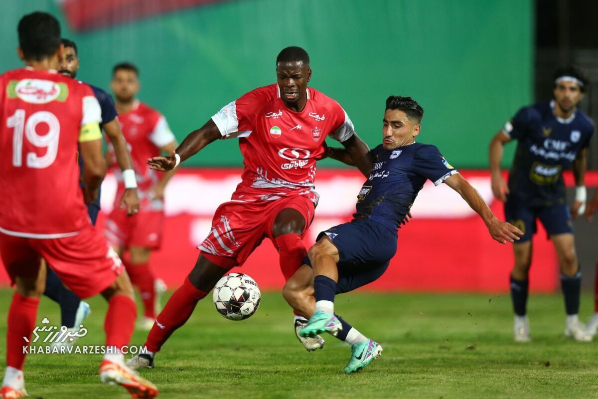 مهاجم آنگولایی: پرسپولیس باشگاه بزرگی است مهاجم آنگولایی: پرسپولیس باشگاه بزرگی است