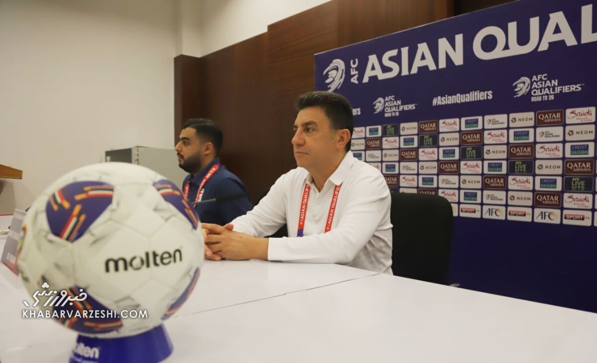 قلعهنویی: خدا را شاکرم با تیم ملی جام گرفتیم/ آقای جبلی! آنها با اره برقی به من حمله می کنند/ اگر با بنده مشکل دارید ملی پوشان را زیر سوال نبرید!