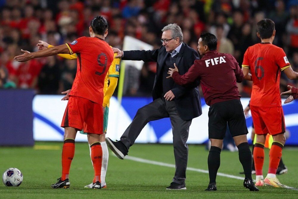 شوخی عجیب فوتبال ایران؛ حضور برانکو ایوانکوویچ در استقلال شوخی عجیب فوتبال ایران؛ حضور برانکو ایوانکوویچ در استقلال