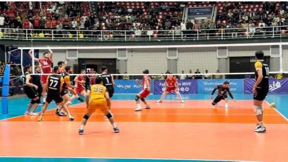 باخت نوبرانه قهرمان زودهنگام/ فولاد و شهداب با برد راهی برزیل می شوند باخت نوبرانه قهرمان زودهنگام/ فولاد و شهداب با برد راهی برزیل می شوند