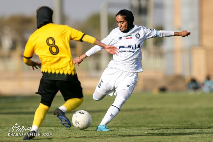 فوتبال زنان سپاهان - گلگهر