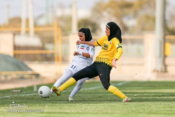 فوتبال زنان سپاهان - گلگهر