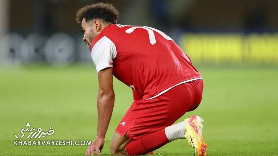 ضربهای که پرسپولیس از غیبت اورونوف خورد ضربهای که پرسپولیس از غیبت اورونوف خورد