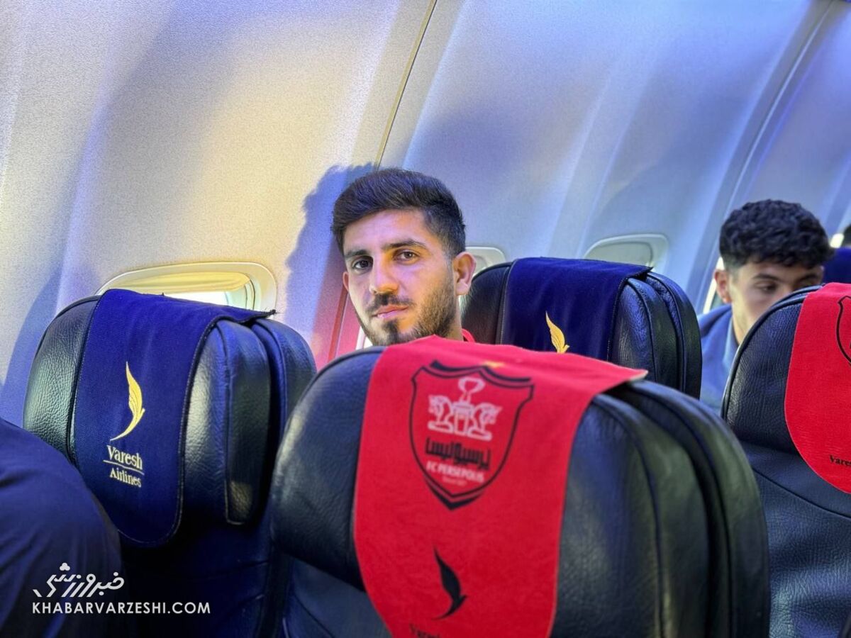 پرسپولیس رسماً خبر داد؛ حضور یک بازیکن در تهران برای اضافه شدن به سرخها پرسپولیس رسماً خبر داد؛ حضور یک بازیکن در تهران برای اضافه شدن به سرخها