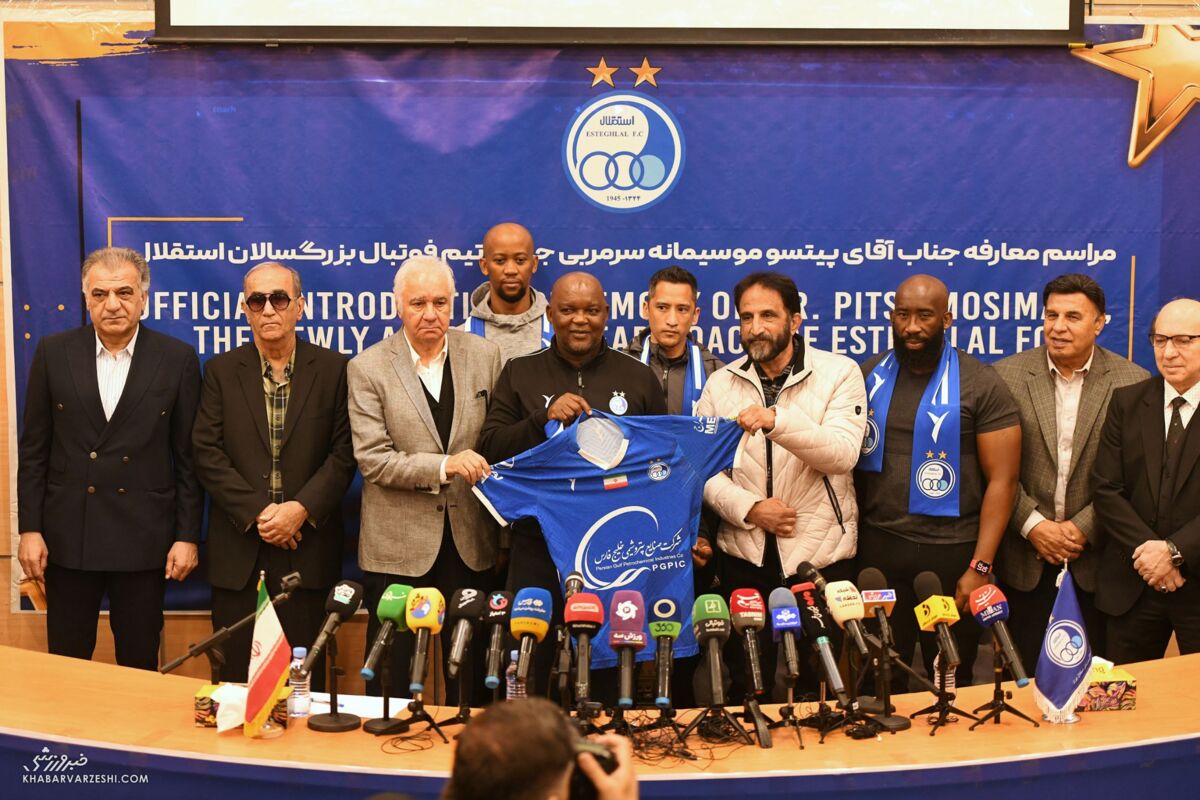 شاهرخ بیانی: با این مدیریت باید مراقب باشیم تیم سقوط نکند!/ وقتی جباری را در آن وضعیت دیدم دلم گرفت/ ناصر محمدخانی بهترین بازیکن تاریخ است