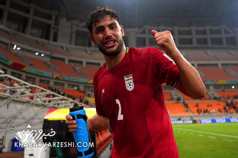 پرسپولیس نخواست، این لژیونر ملوانی میشود؟ پرسپولیس نخواست، این لژیونر ملوانی میشود؟