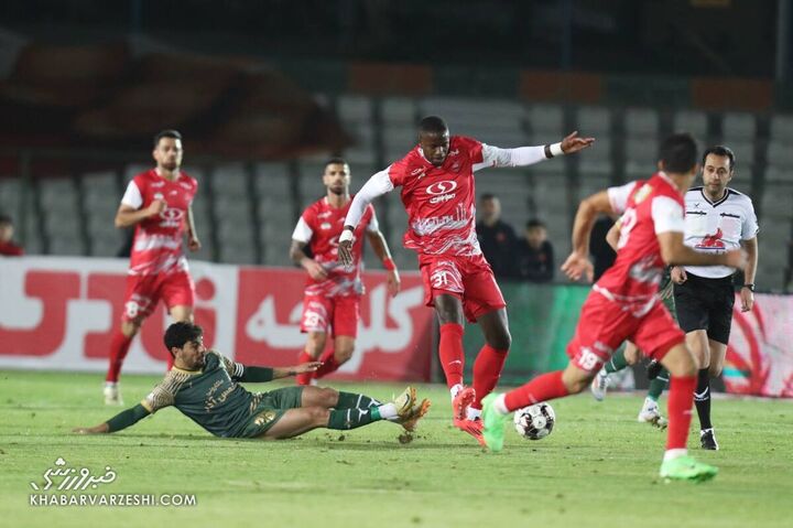 لوکاس ژوائو؛ پرسپولیس - شمس آذر