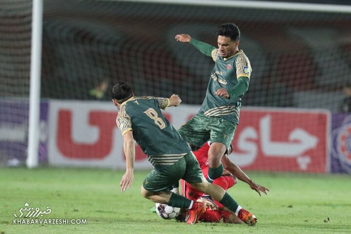 میلاد سورگی؛ پرسپولیس - شمس آذر