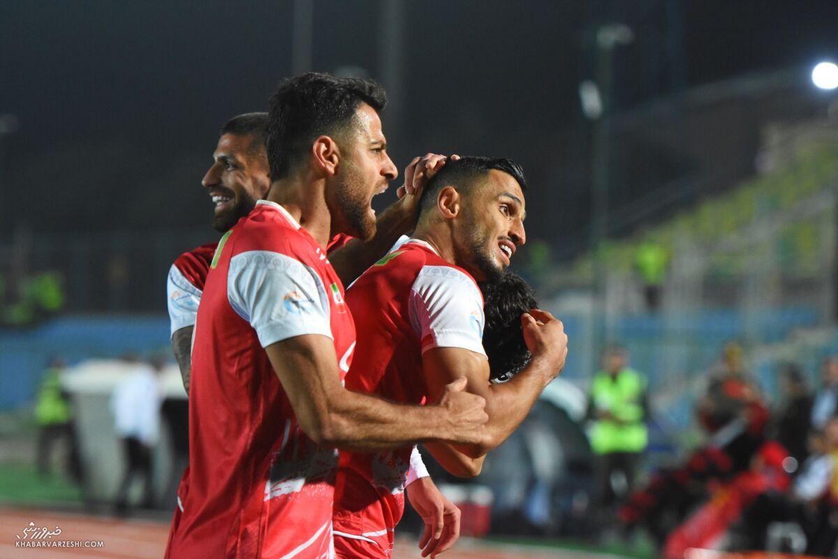 ویدیو| خلاصه بازی پرسپولیس ۲ - شمس آذر ۰ ویدیو| خلاصه بازی پرسپولیس ۲ - شمس آذر ۰