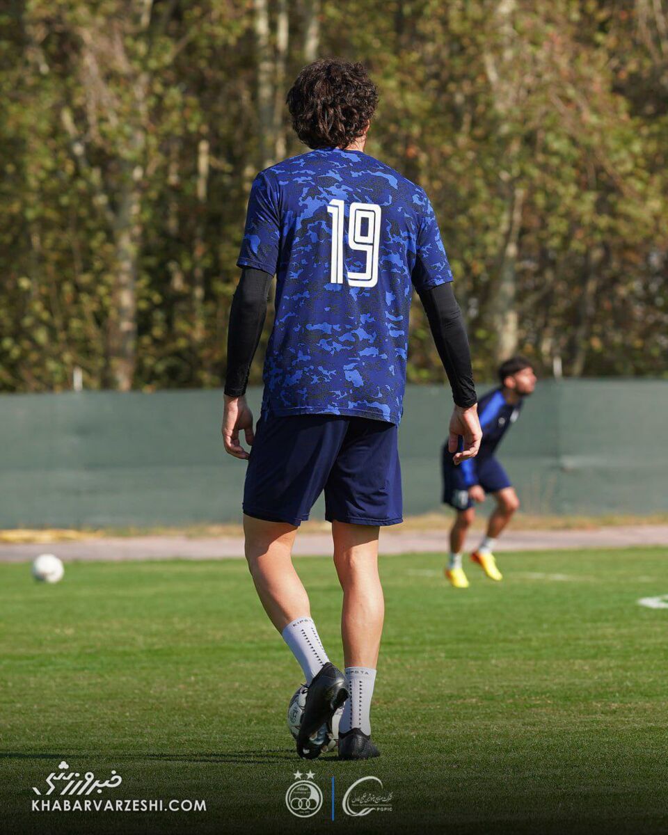 موسیمانه شرح وظایف بازیکنان استقلال را مشخص کرد/ گفتوگوی ویژه سرمربی آفریقایی با سمیعی و شهریاری +تصاویر