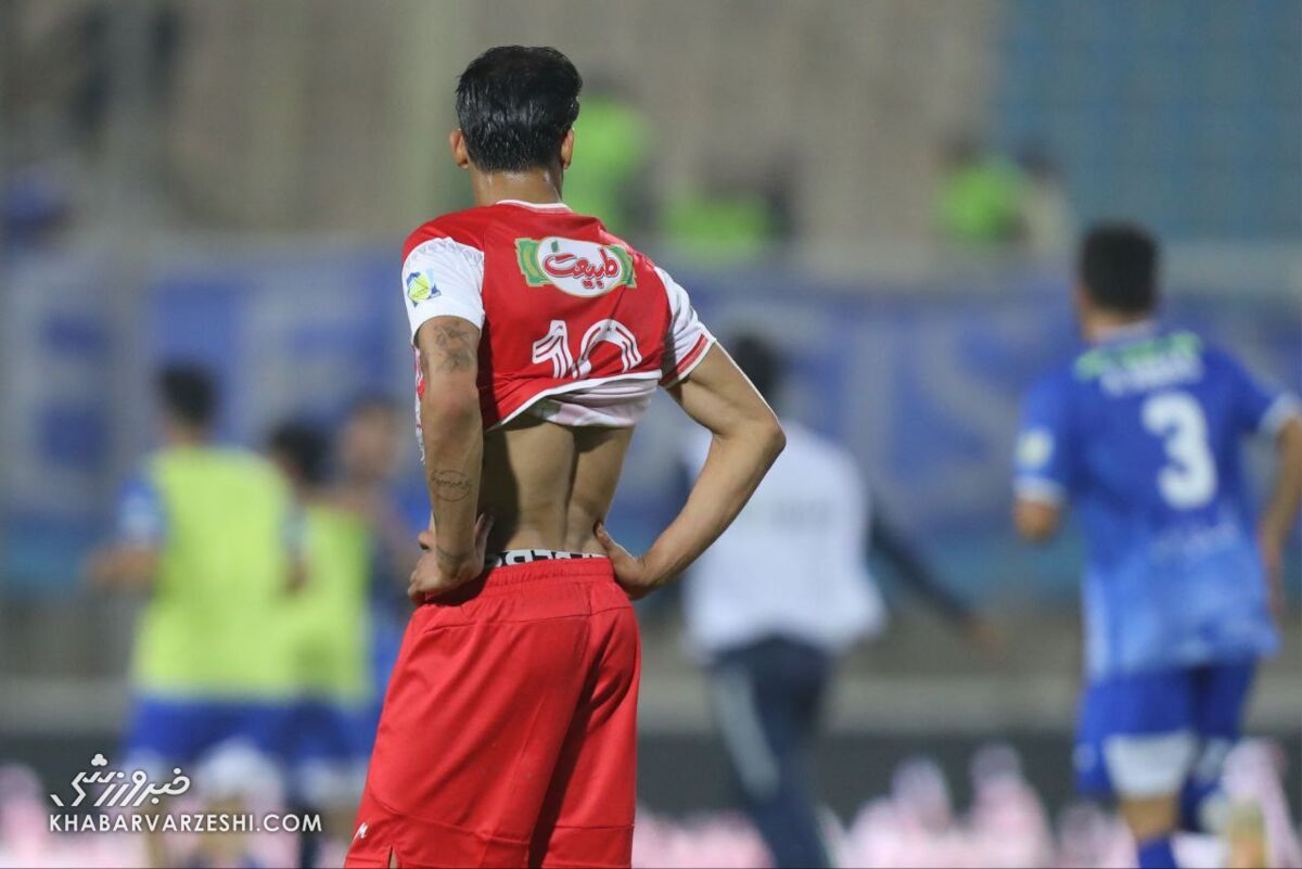 عکس| وضعیت درهم پرسپولیسیها بعد از باخت مقابل استقلال