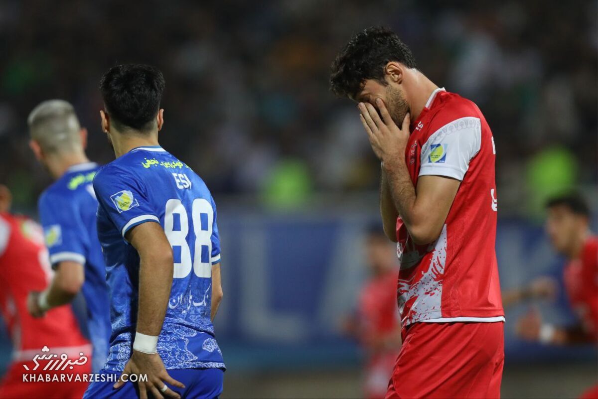 عکس| وضعیت درهم پرسپولیسیها بعد از باخت مقابل استقلال
