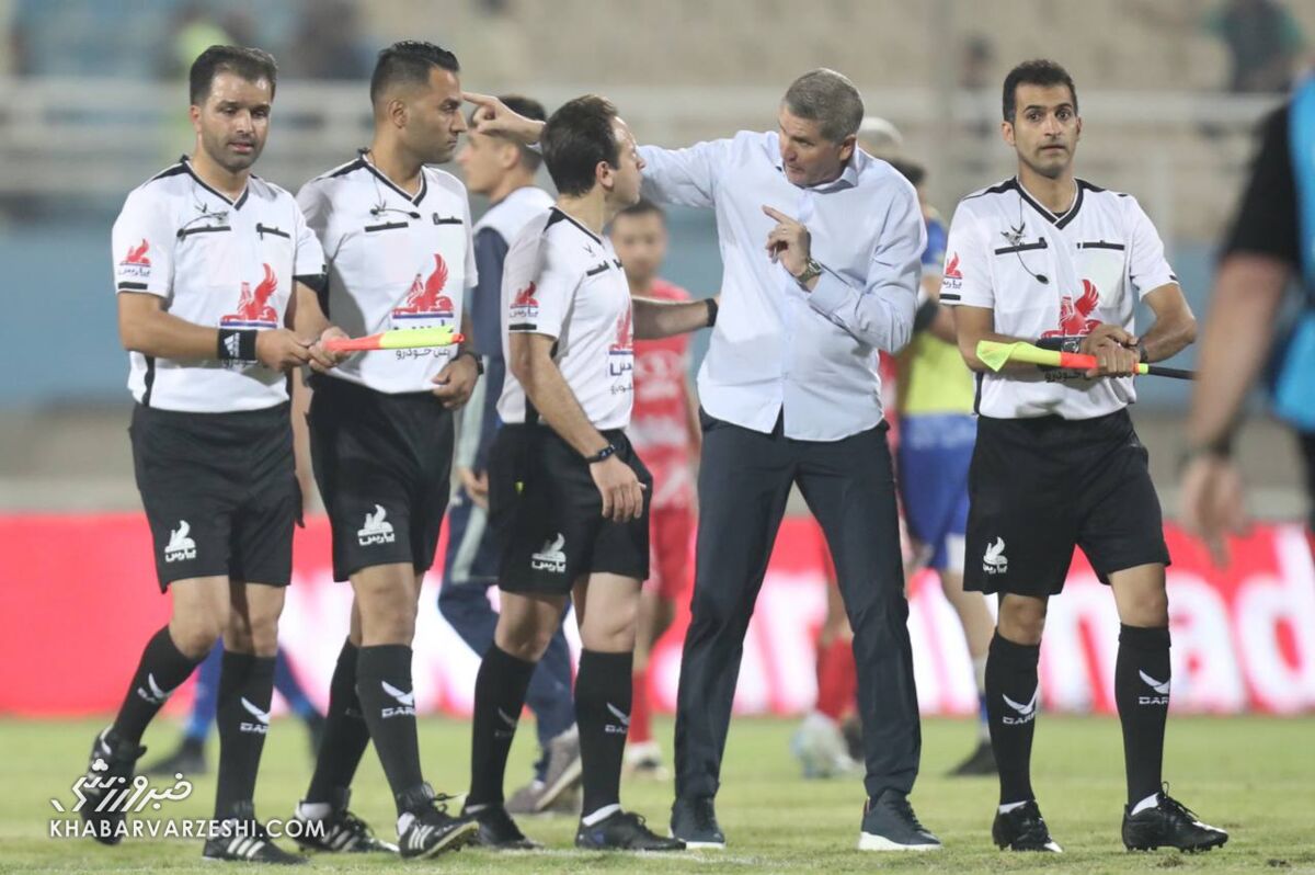 مایلی کهن: درویش به جای مصاحبه کردن برای پرسپولیس بازیکن بخرد/ سرمربی استقلال پول خوبی گرفت و از این تیم تعریف می کرد/ گندوز یک دروازهبان کاملاً معمولی است!