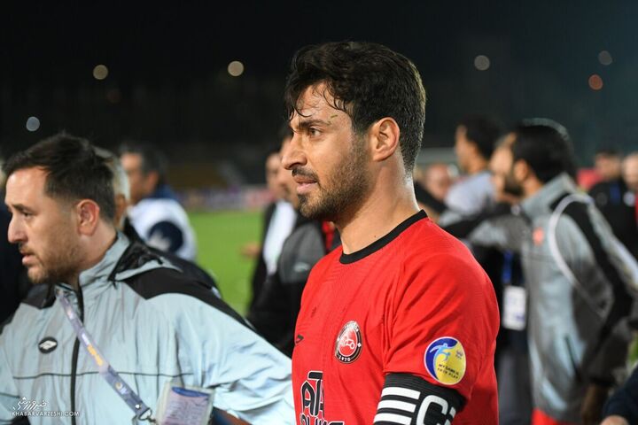 شجاع خلیلزاده؛ استقلال - تراکتور