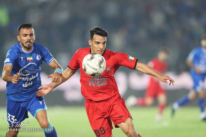 امیرحسین حسینزاده؛ استقلال - تراکتور