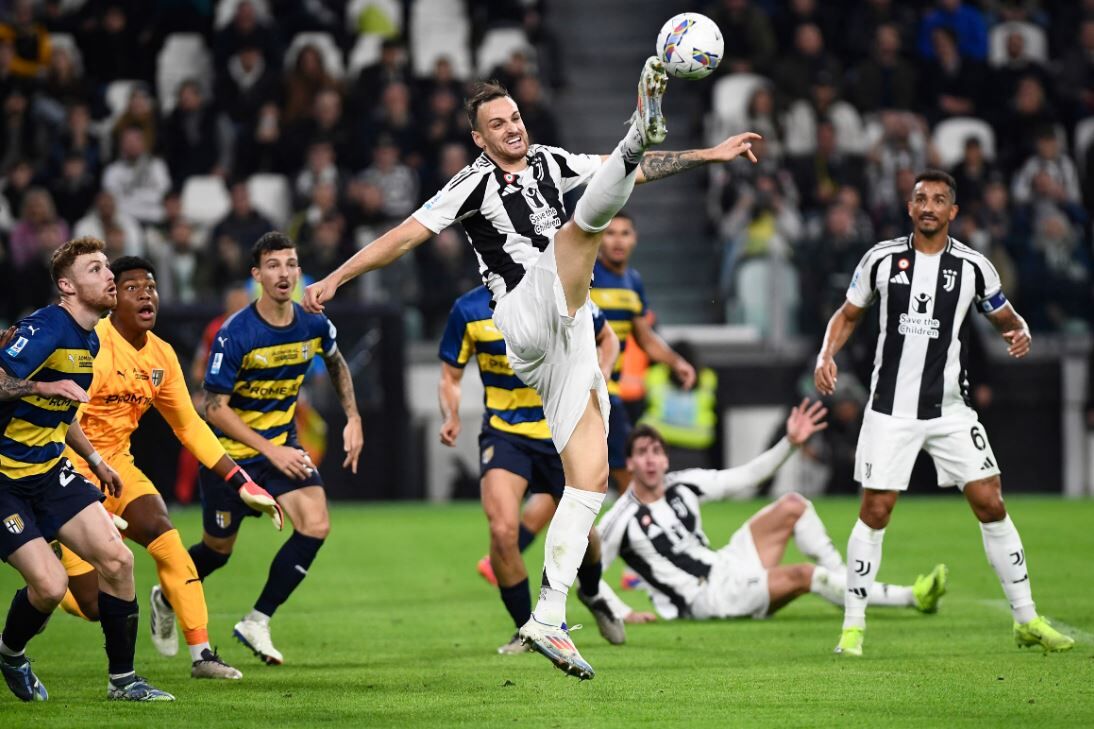 ویدیو| خلاصه بازی یوونتوس ۲ - پارما ۲ ویدیو| خلاصه بازی یوونتوس ۲ - پارما ۲