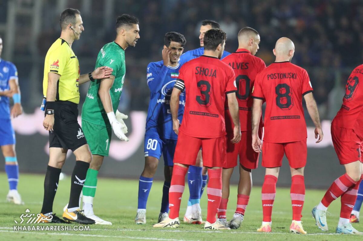 شجاع خلیل زاده: مادرم خط قرمزم است/ کاپیتان استقلال آنقدر به هواداران نگفت توهین نکنید که به خودش هم فحش دادند!