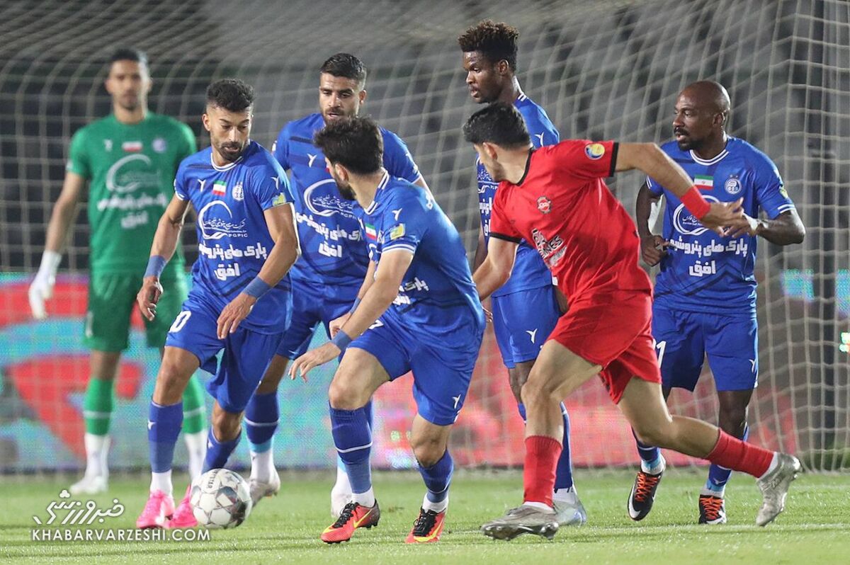 فقط یک استقلالی راه گلزنی به الهلال را بلد است؟ فقط یک استقلالی راه گلزنی به الهلال را بلد است؟