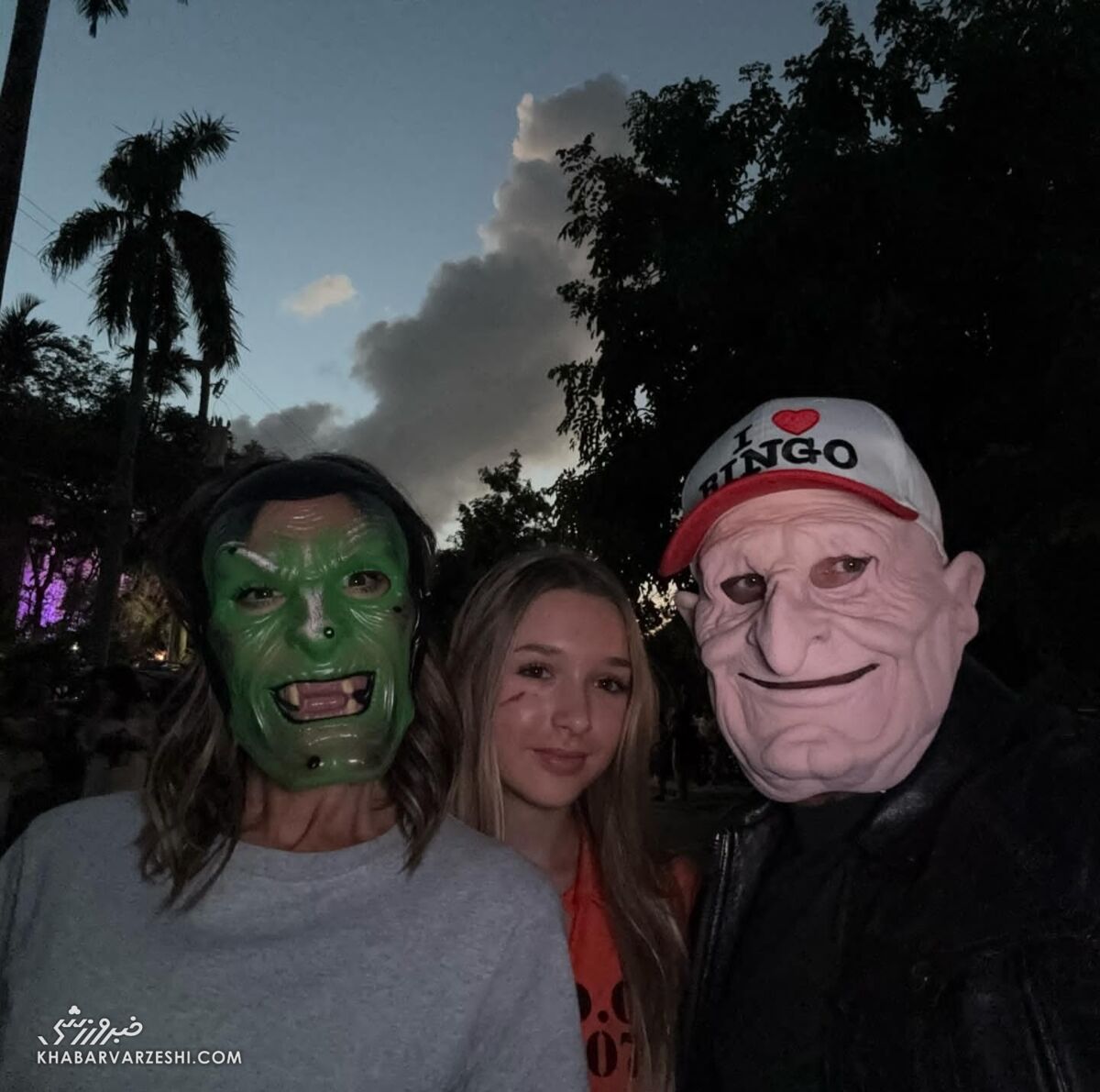 عکس| وحشت در خانواده بکام؛ ماسکهای عجیب خانواده بکس در هالووین/ ویکتوریا همه را شگفتزده کرد