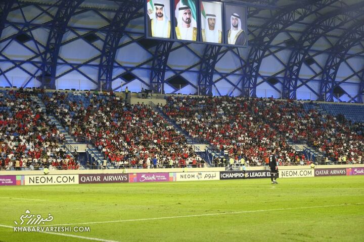 هواداران پرسپولیس؛ پرسپولیس - الغرافه