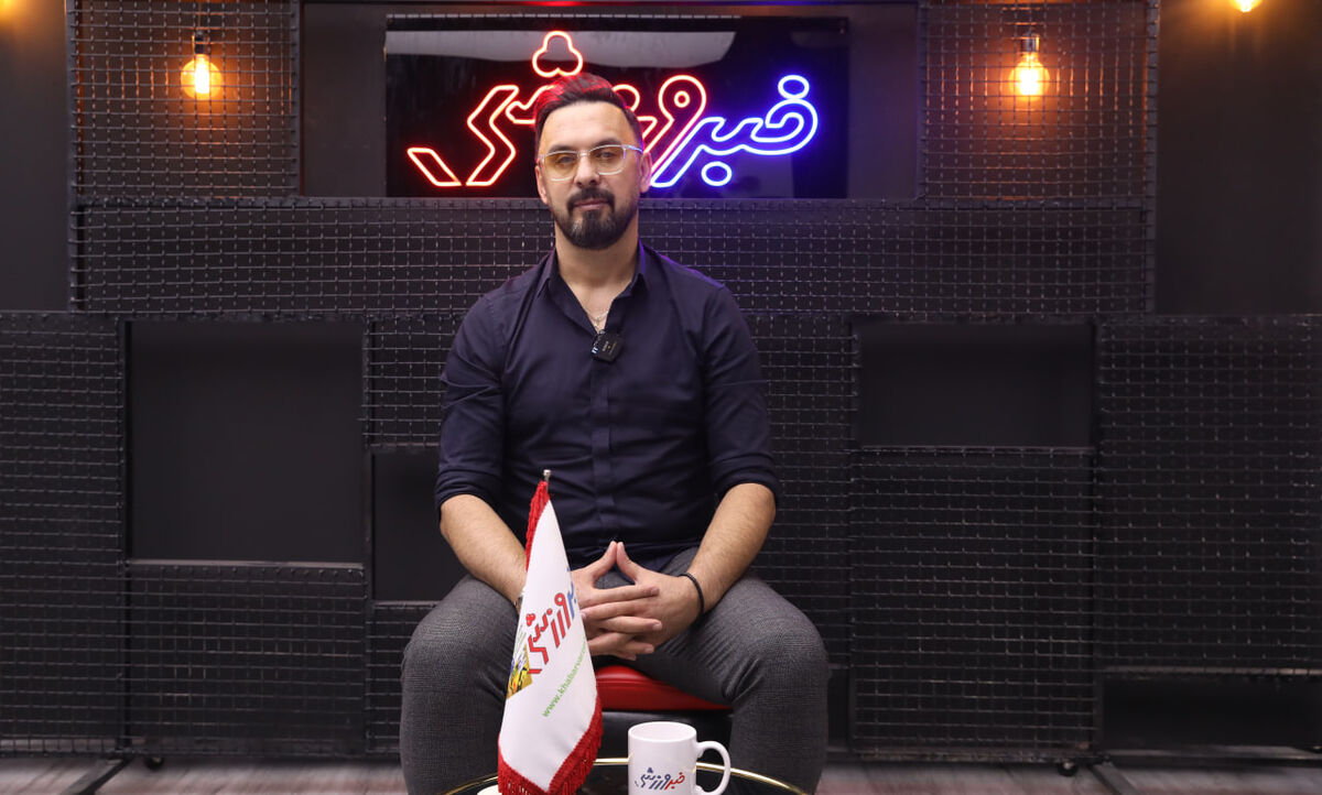 استقلال فعلا روی کاغذ تیم خوبی است/ هشدار داده بودم حسینی را از دست ندهید/ اشتباهات مارادوناها در استقلال زیاد است استقلال فعلا روی کاغذ تیم خوبی است/ هشدار داده بودم حسینی را از دست ندهید/ اشتباهات مارادوناها در استقلال زیاد است