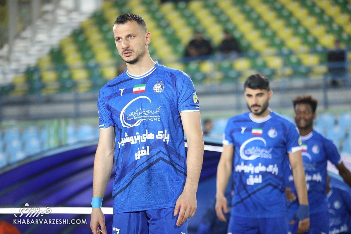 دو پیشنهاد رسید، بالاخره آرمان استقلال می رود؟ دو پیشنهاد رسید، بالاخره آرمان استقلال می رود؟