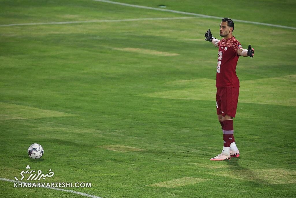 یک بازیکن از سپاهان جدا شد/ رونمایی از مقصد احتمالی یک بازیکن از سپاهان جدا شد/ رونمایی از مقصد احتمالی