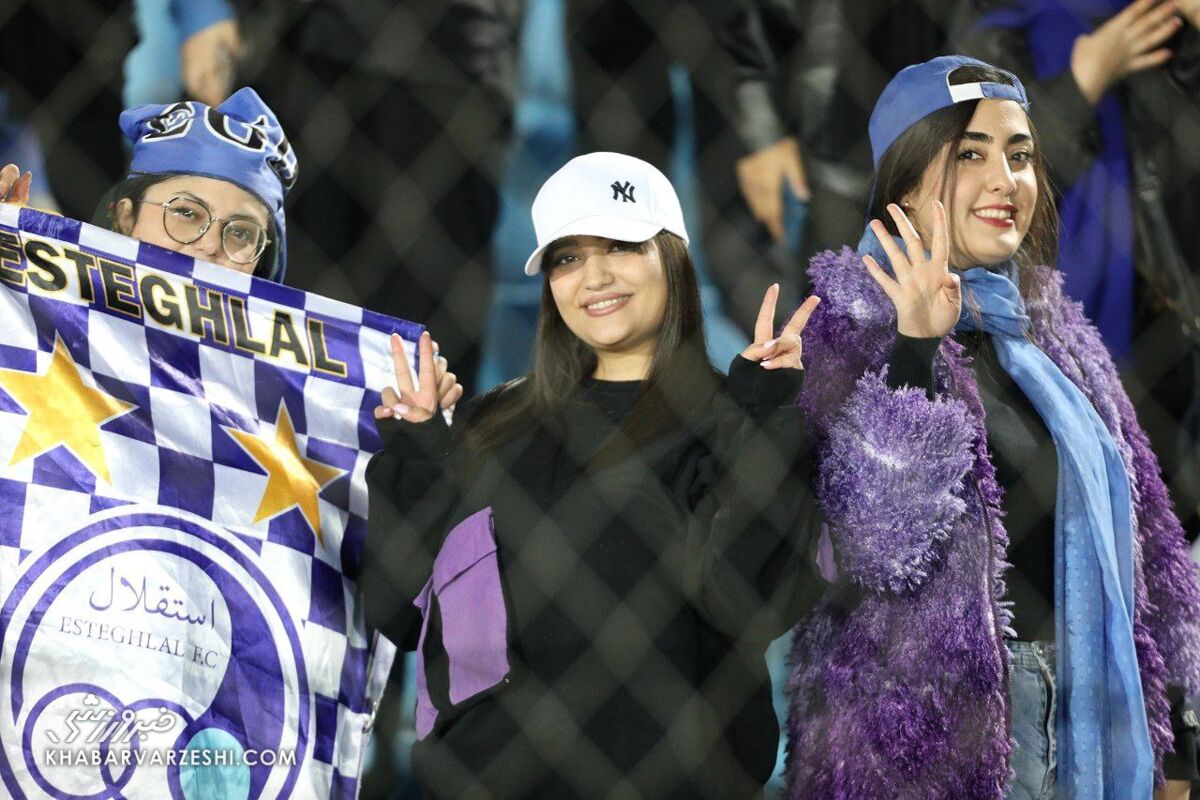 کل کل دختر استقلالی با پدر پرسپولیسیاش +فیلم کل کل دختر استقلالی با پدر پرسپولیسیاش +فیلم