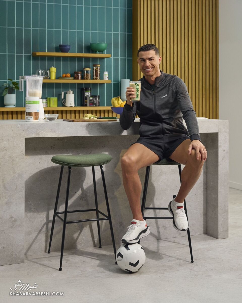 سیل انتقادها به سوی رونالدو؛ چرا در تبلیغ اطلاعات نادرست میدهی؟/ پای پول که وسط باشد...