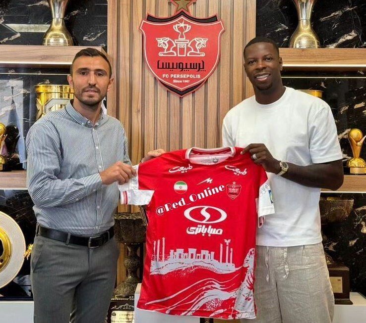 افشاگری مجازی علیه دوست ایرانی موسیمانه؛ آورنده بازیکنان خارجی پرسپولیس، مشاور سرمربی استقلال! +تصاویر