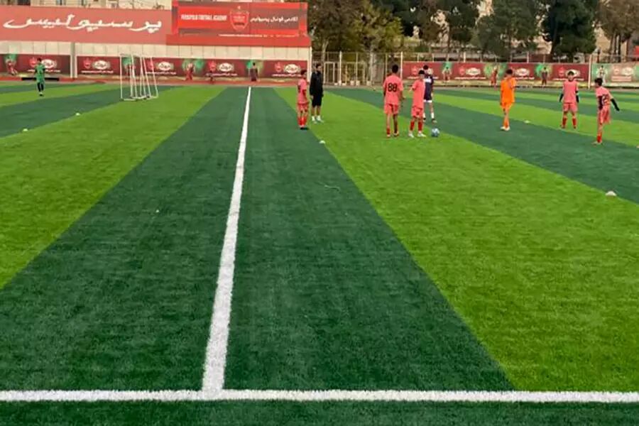 زمین چمن ورزشگاه پرسپولیس آماده بهرهبرداری مجدد زمین چمن ورزشگاه پرسپولیس آماده بهرهبرداری مجدد