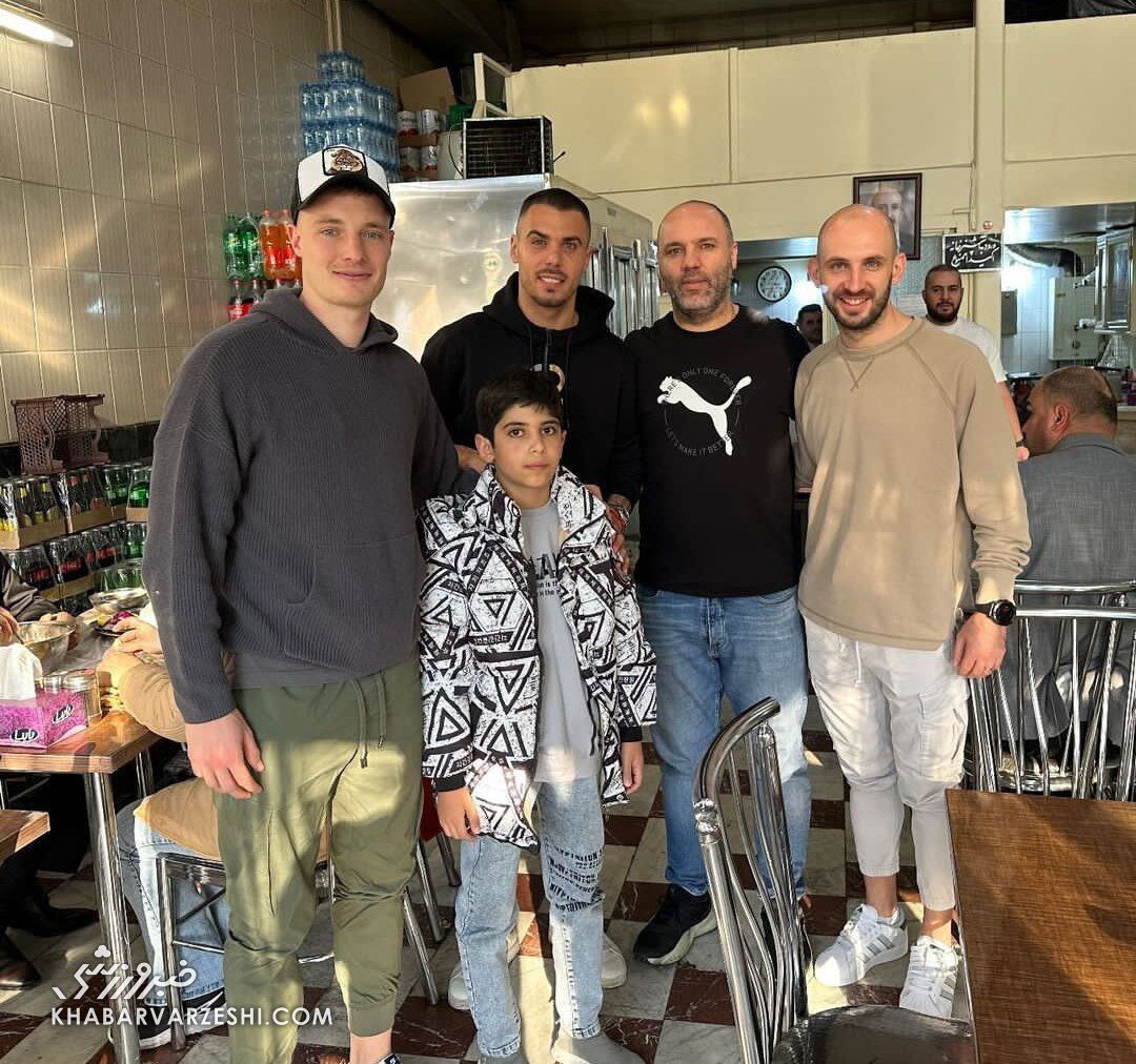 عکس| علاقه خارجیهای تراکتور به دیزی!