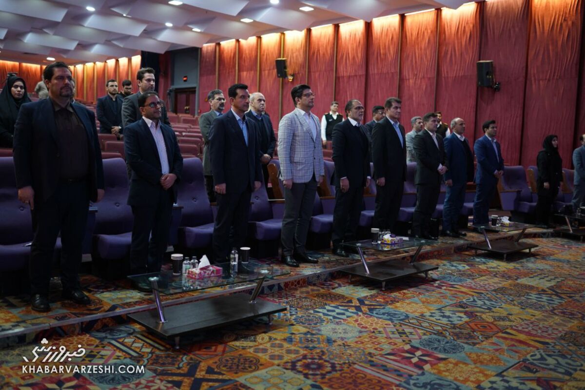 برگزاری مجمع عمومی باشگاه استقلال/ سمیعی: مشکل حق پخش و تبلیغات محیطی به ما ضربه زد/ بعد از دو سال مجوز حرفهای گرفتیم