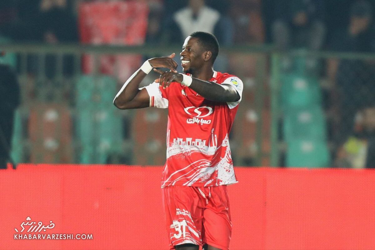 هیجان لوکاس ژوائو پس از گلزنی برای پرسپولیس +عکس هیجان لوکاس ژوائو پس از گلزنی برای پرسپولیس +عکس