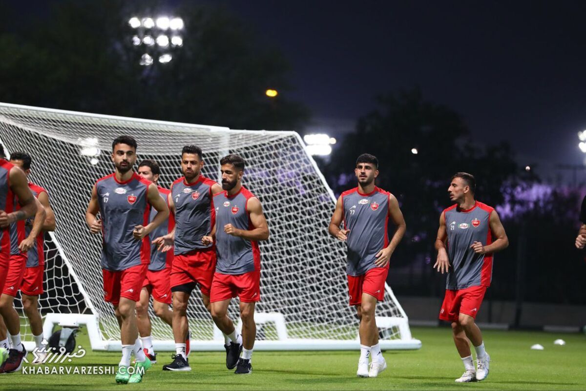 پرسپولیس با ستارهها کامل شد/ تصاویر سرخها در دوحه بعد از پیروزی شیرین +عکس